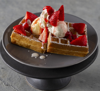 いちごのチーズクリームワッフル